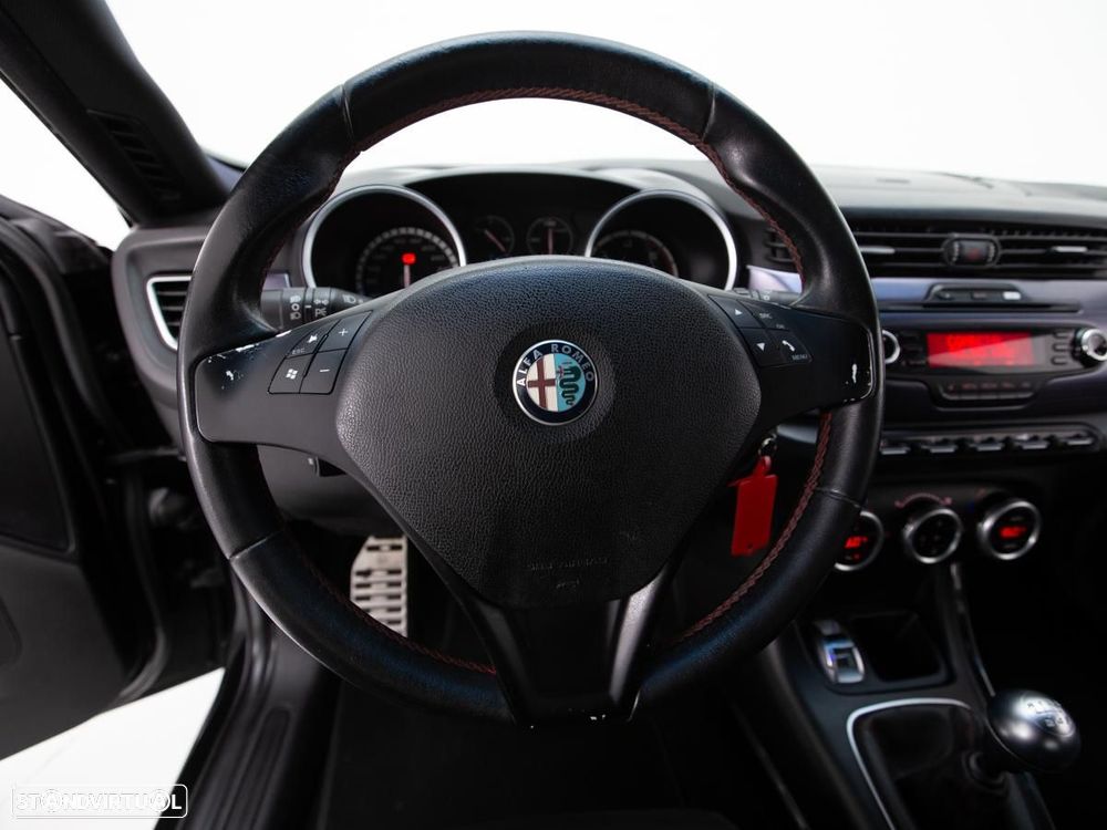 Alfa Romeo Giulietta - 13