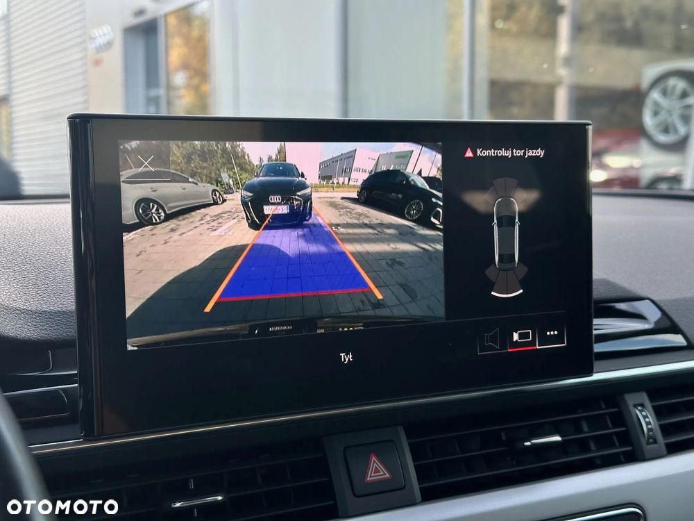 Audi A4 Limousine - 23