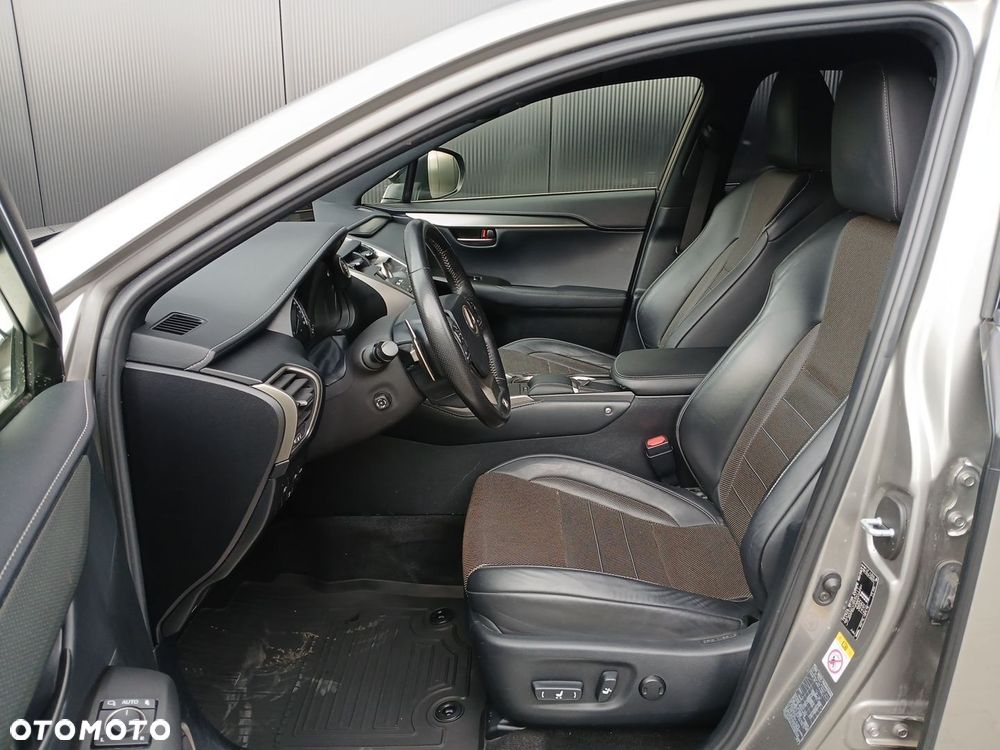 Lexus NX - 12