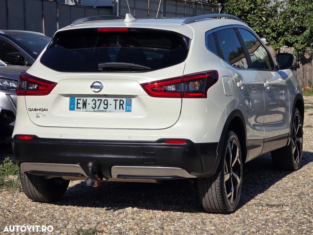 Nissan Qashqai 1.6 dCi DPF tekna - 11
