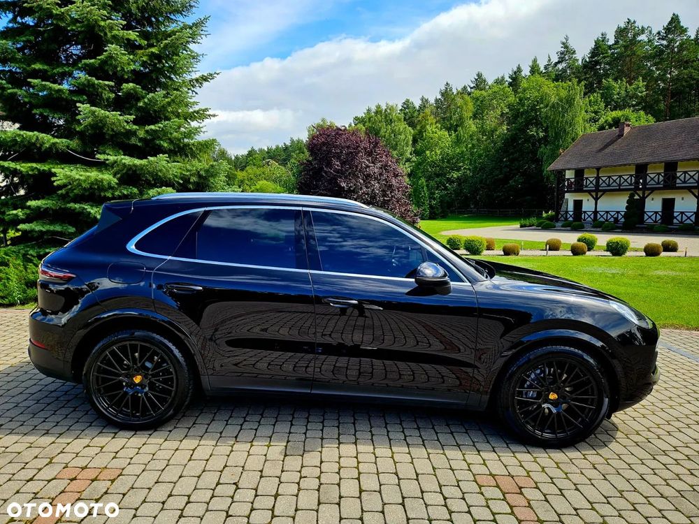 Porsche Cayenne Standard - 29