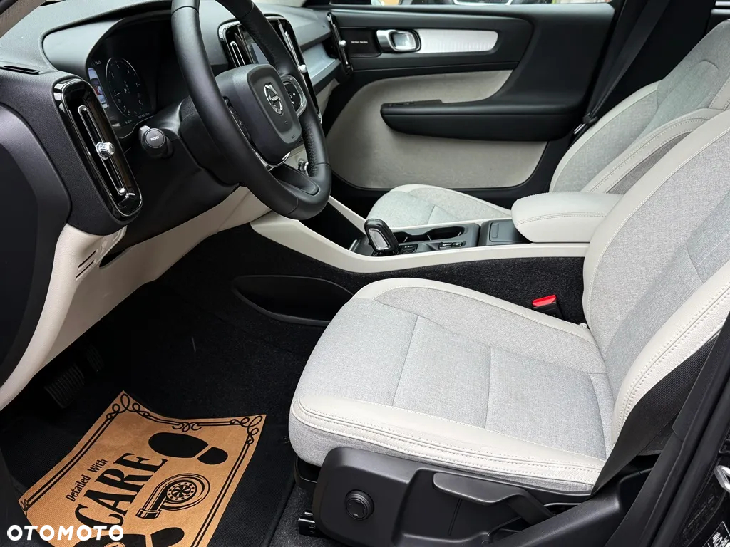 Volvo XC 40 - 5