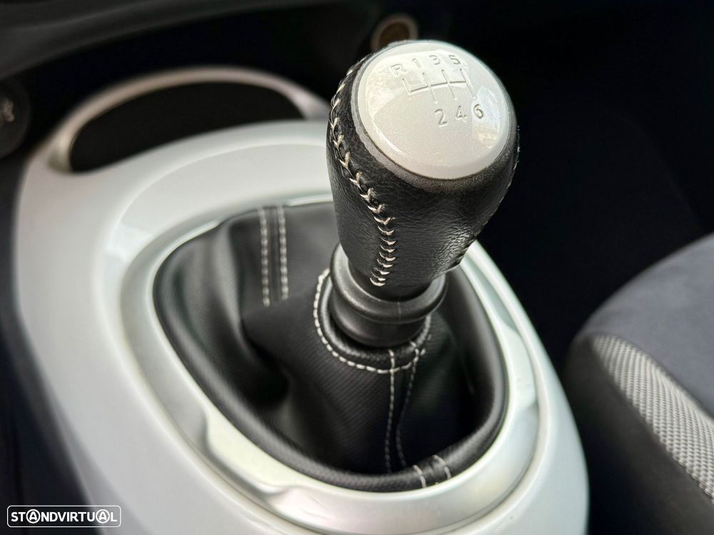 Nissan Juke 1.5 dCi N-Connecta - 22