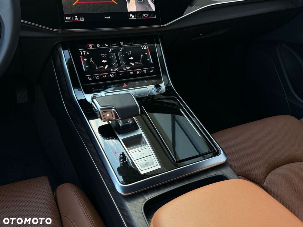 Audi Q8 50 TDI mHEV Quattro Tiptronic - 28