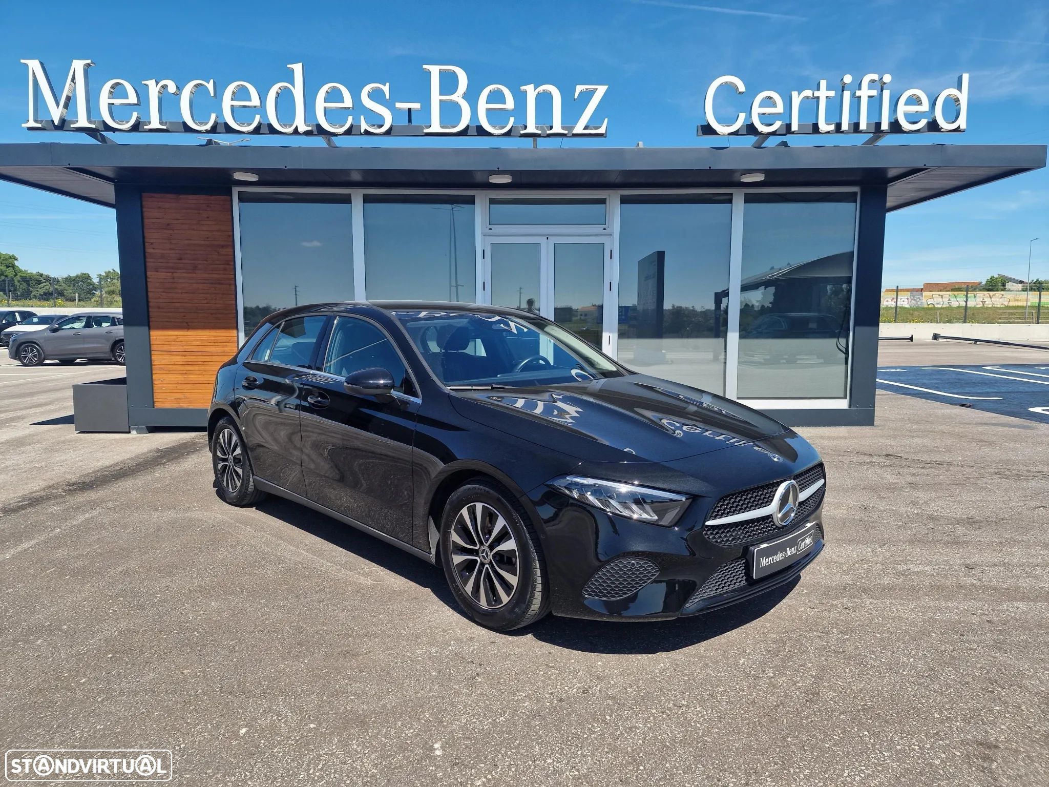 Mercedes-Benz A 200 Standard - 1