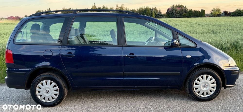 Seat Alhambra 2.0i Comfort - 8