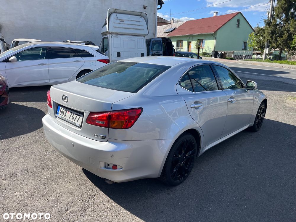 Lexus IS 220d DPNR Luxury Line - 4