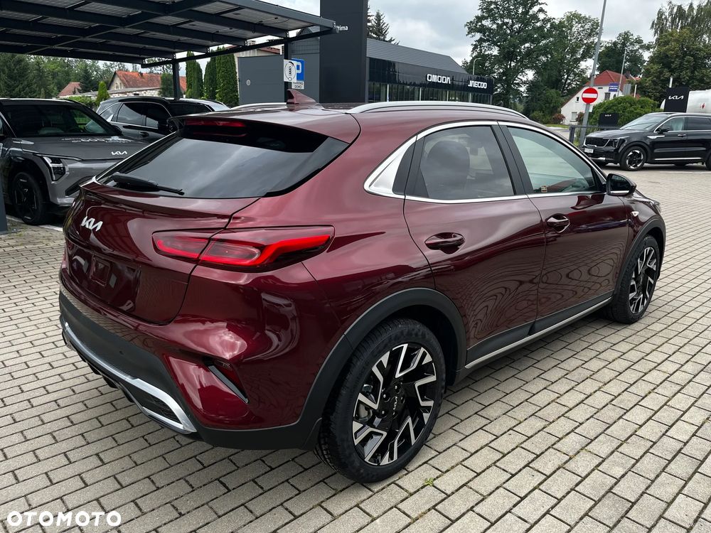 Kia XCeed 1.6 T-GDI M DCT - 2
