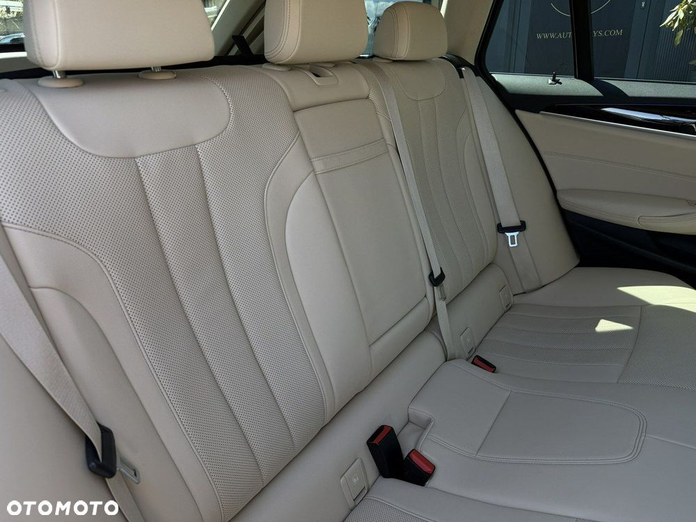 BMW Seria 5 518d mHEV Business Edition - 36