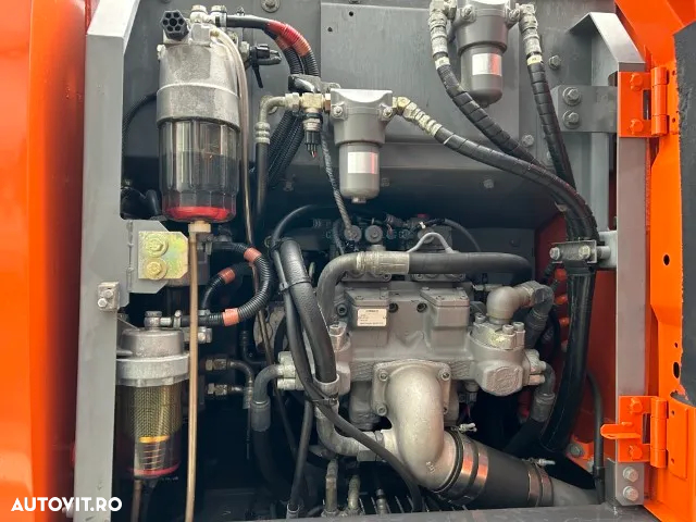 Hitachi ZX 190W-5B - 13