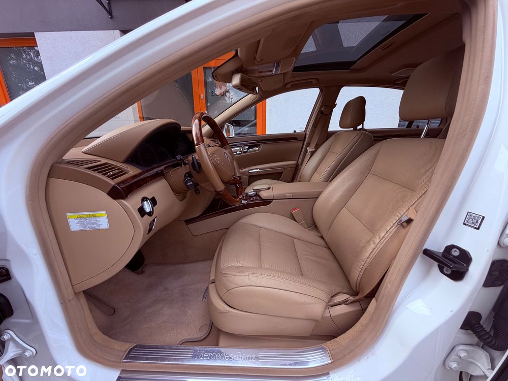 Mercedes-Benz Klasa S 500 4Matic 7G-TRONIC - 9