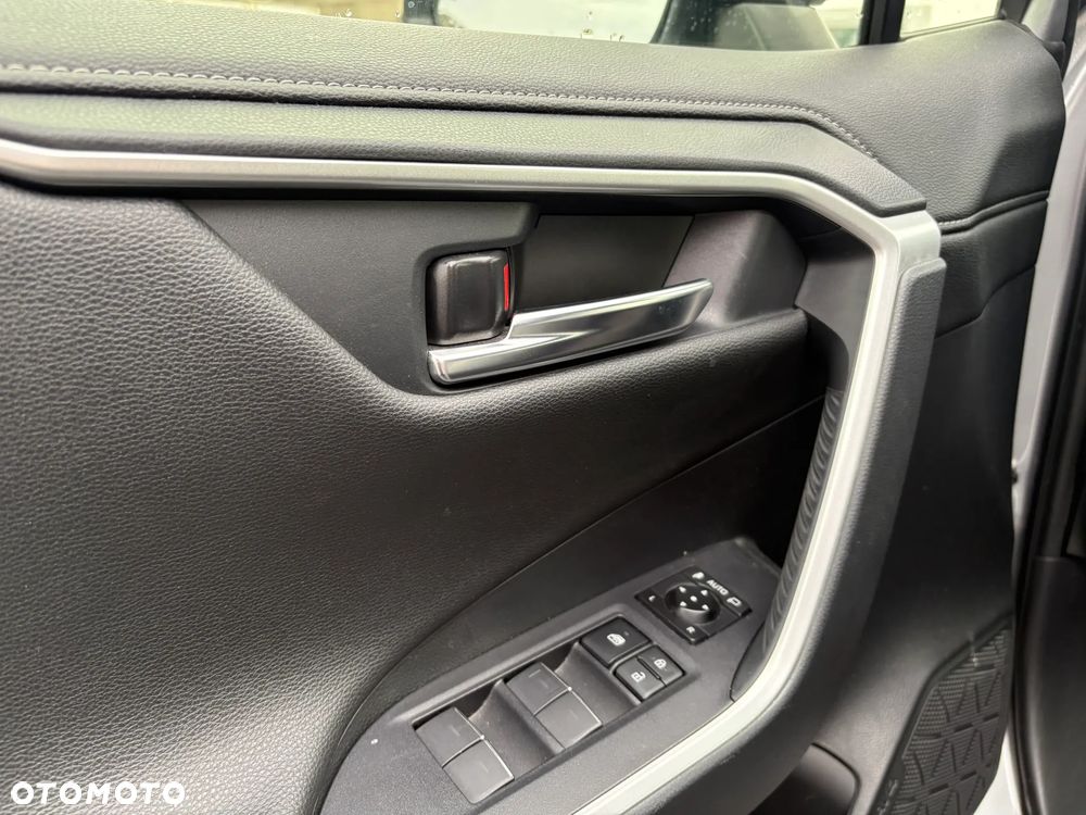 Toyota RAV4 2.0 Comfort 4x2 MS - 23