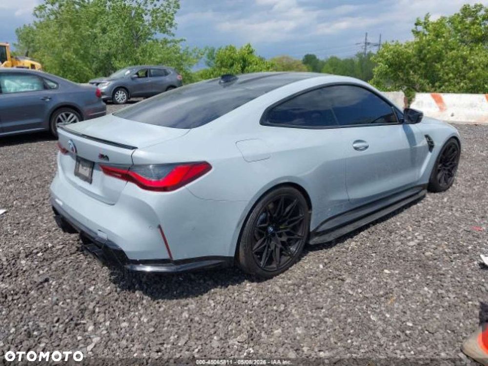 BMW M4 - 5