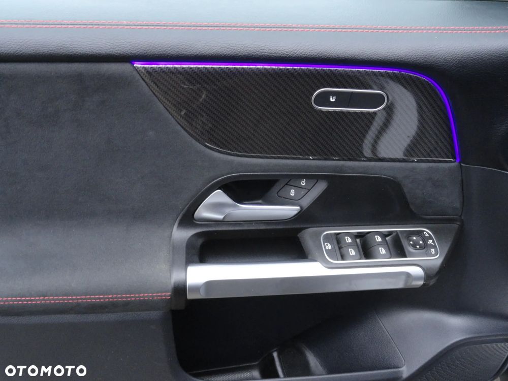 Mercedes-Benz GLB 200 d 8G-DCT Edition AMG Line - 22