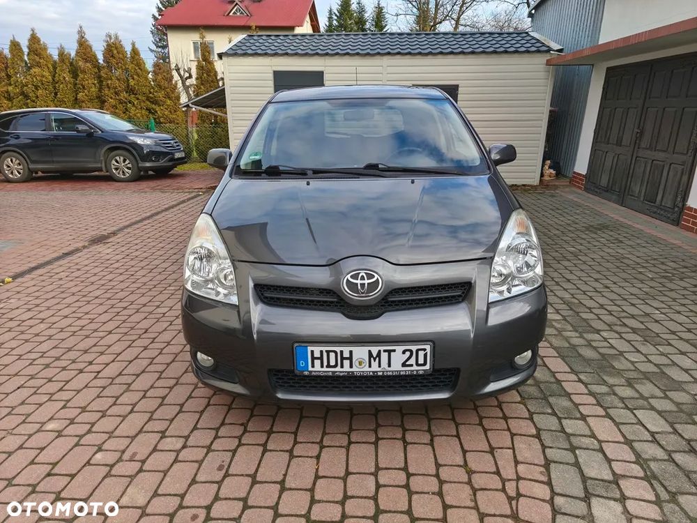 Toyota Corolla Verso 1.8 Team - 4