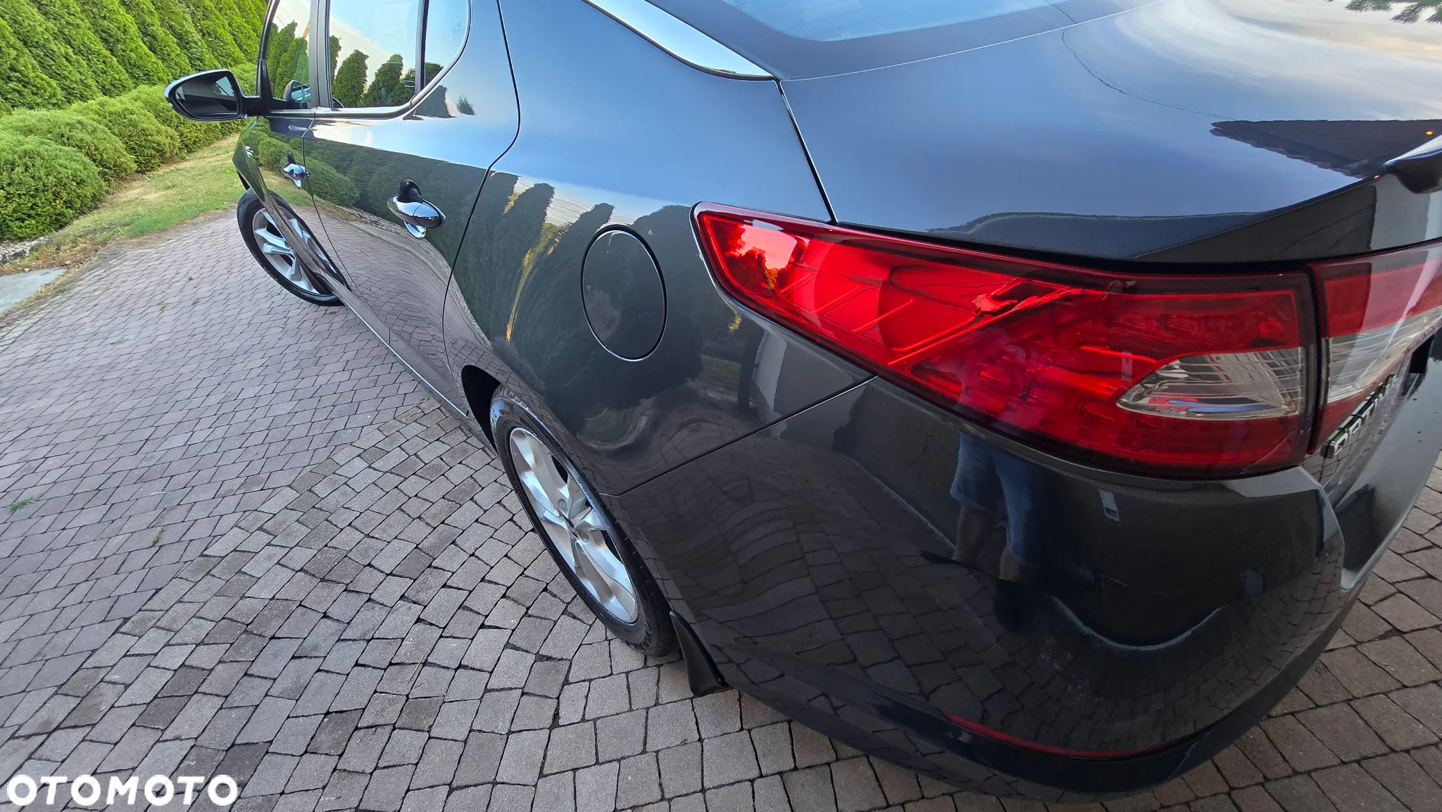 Kia Optima - 16