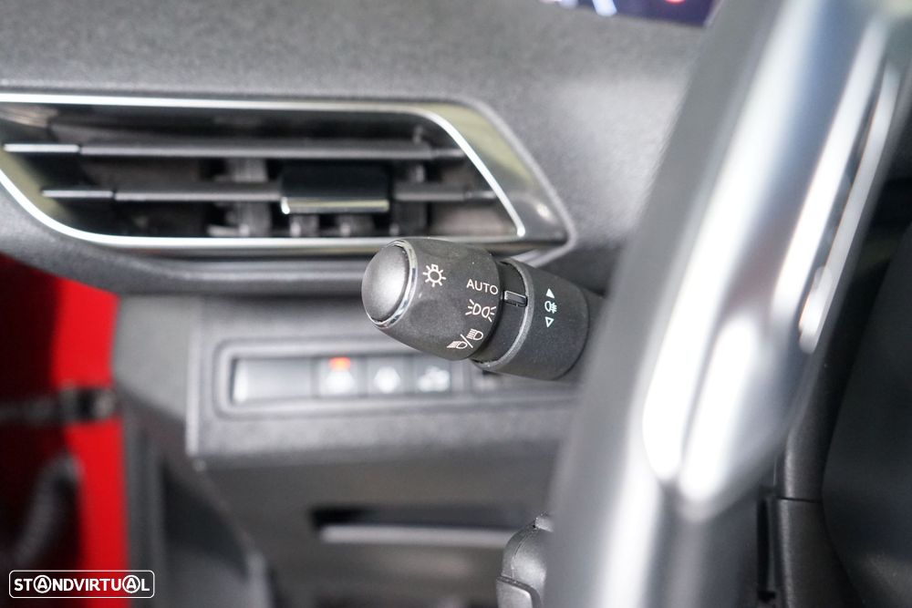 Peugeot 3008 1.2 PureTech GT EAT8 - 29