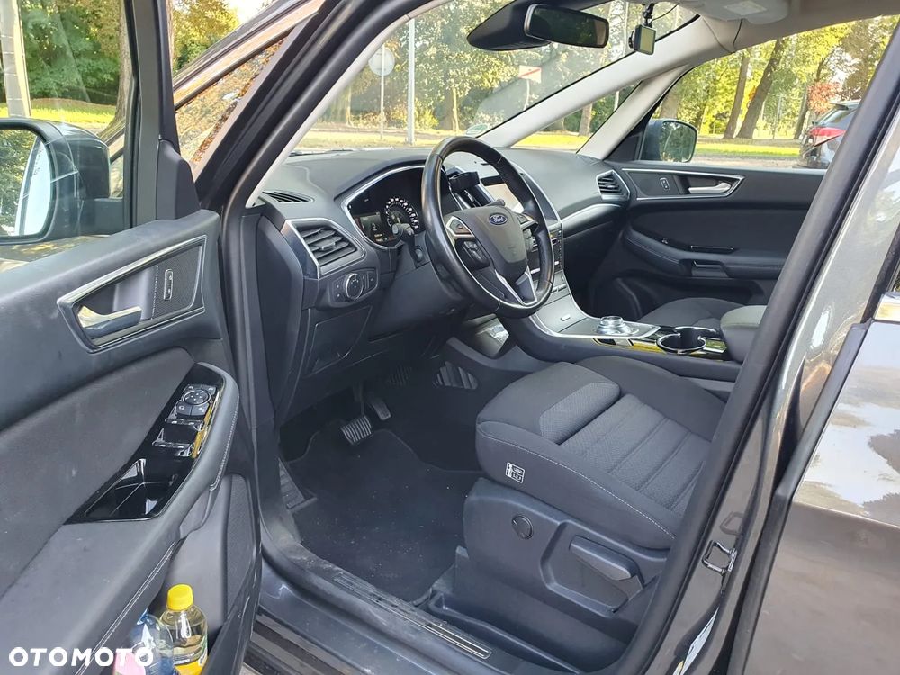 Ford S-Max - 10