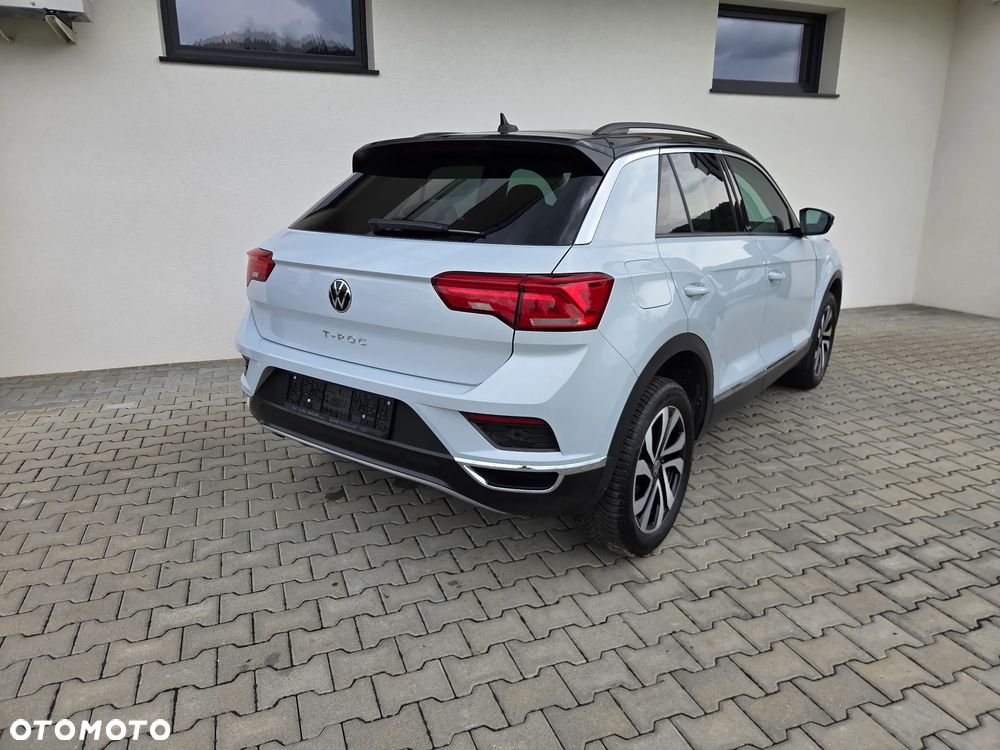 Volkswagen T-Roc - 4