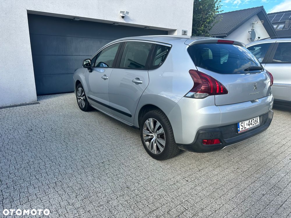 Peugeot 3008 1.6 Premium - 2