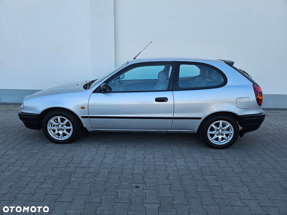 Toyota Corolla - 6