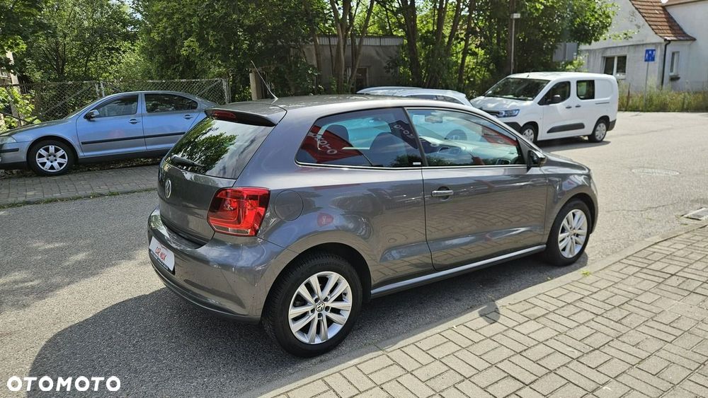 Volkswagen Polo - 9