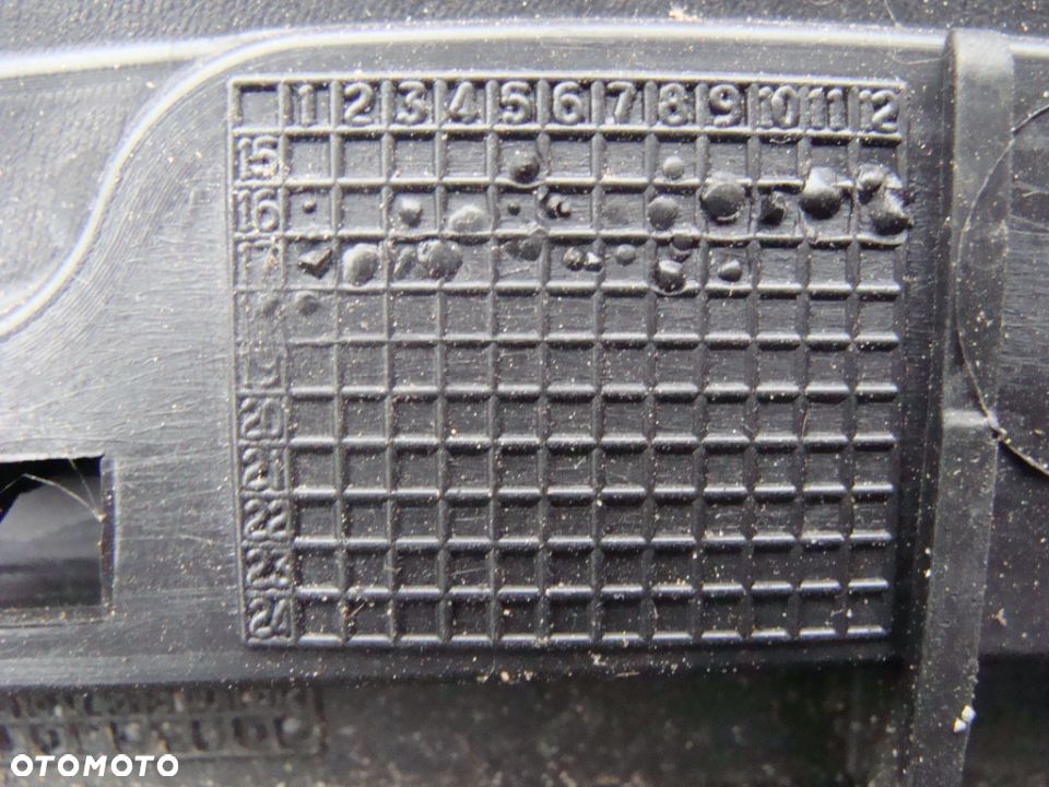 AUDI Q5 S LINE LISTWA BŁOTNIKA LEWA TYLNA 80A853817B - 5