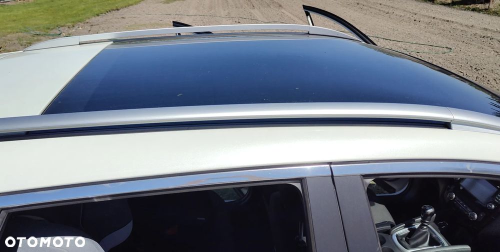 Nissan Qashqai 1.6 DCi ALL-MODE 4x4i N-Connecta - 12