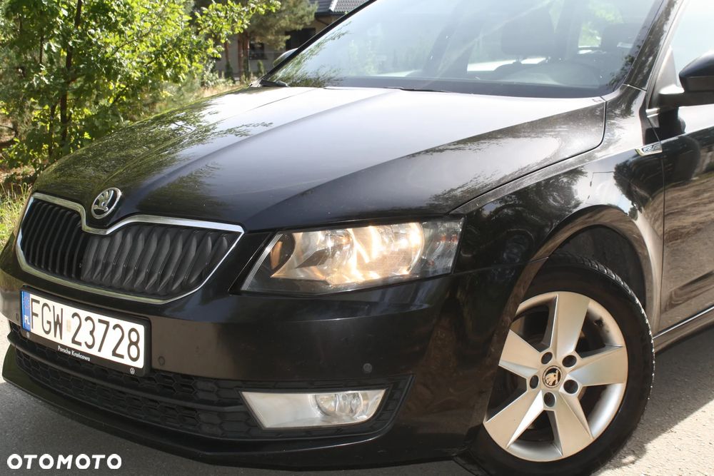 Skoda Octavia 2.0 TDI 4x4 Ambition DSG - 2