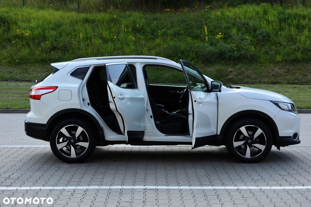 Nissan Qashqai 1.6 DIG-T Tekna+ - 29