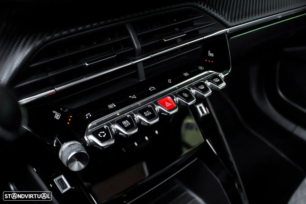 Peugeot e-2008 GT - 21