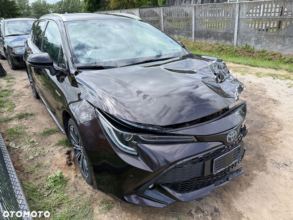 Toyota Corolla 1.8 Comfort - 30