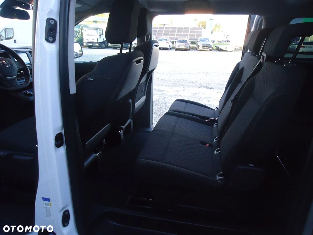 Toyota Proace Verso - 21