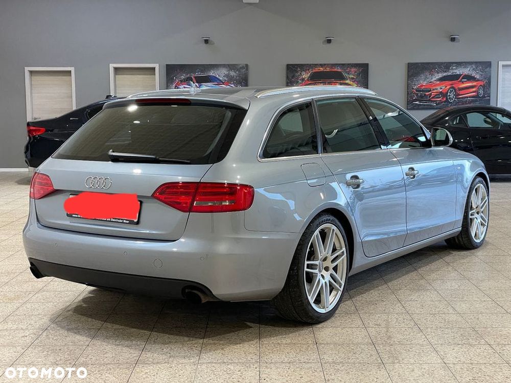 Audi A4 Avant - 12