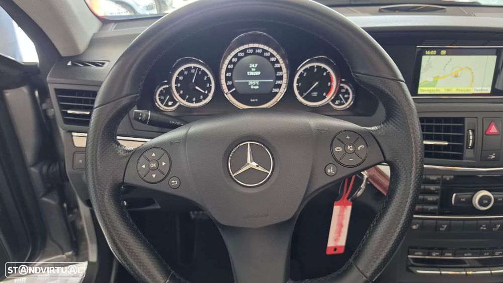 Mercedes-Benz E 250 CDi Avantgarde BlueEfficiency — fotografia 45