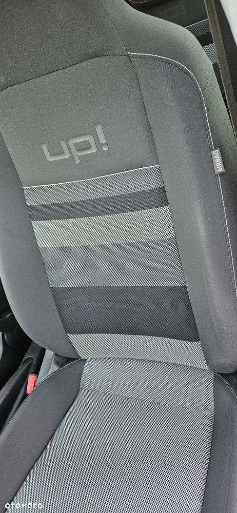 Volkswagen up! (BlueMotion Technology) high - 9