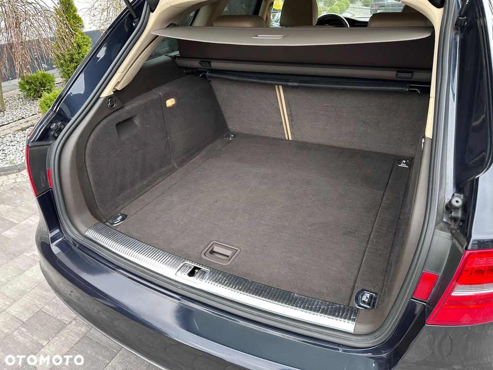 Audi A4 Avant - 16