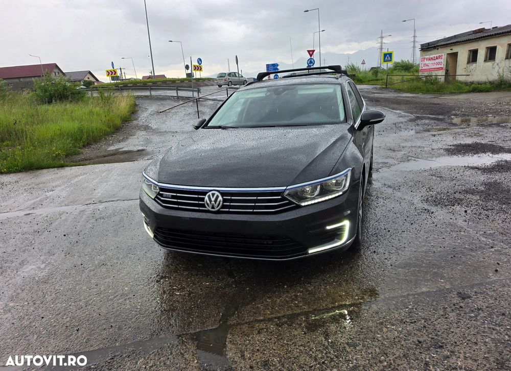 Volkswagen Passat Standard - 1