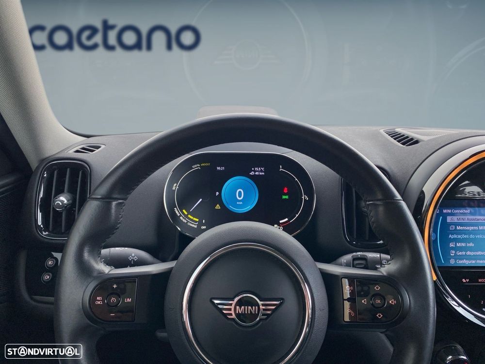 MINI Countryman Cooper SE Premium Classic Auto - 7