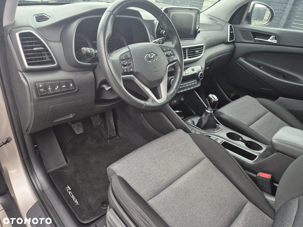 Hyundai Tucson - 10