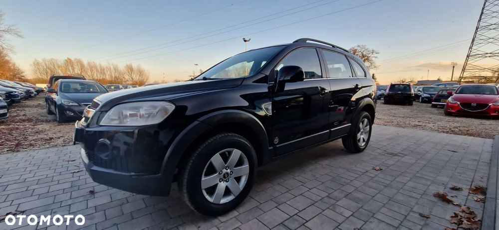 Chevrolet Captiva 2.4 2WD 7 Sitzer LS Family Edition - 8