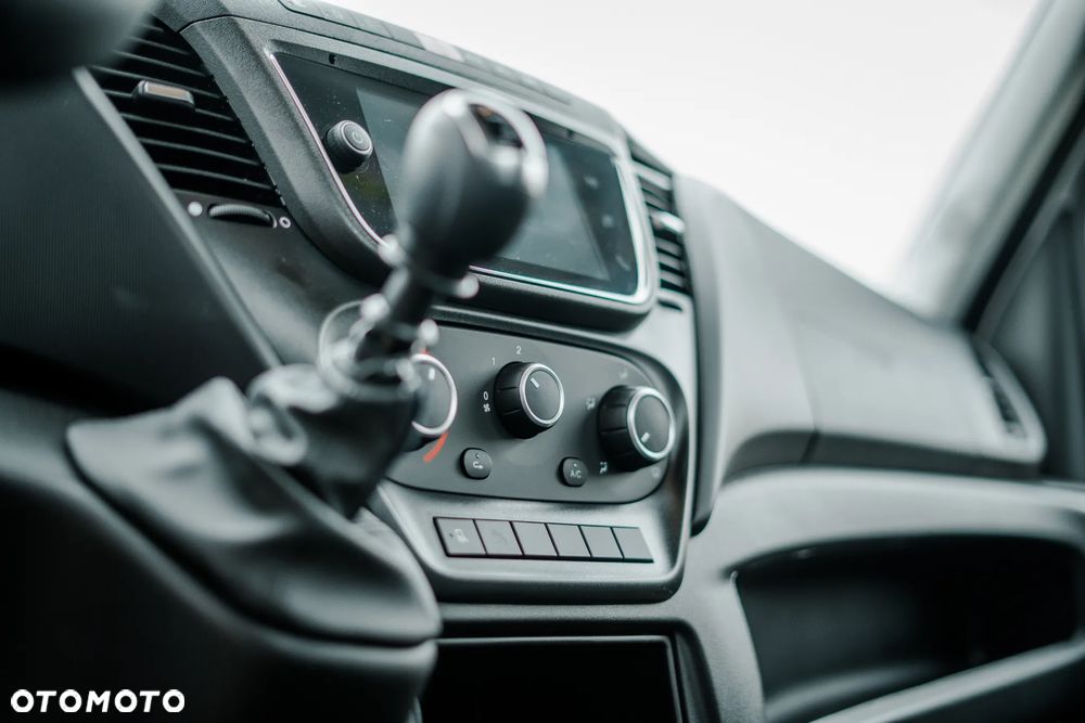 Iveco 35S16H3.0 V 3.0 Diesel 160 KM MT6 Skrzynia otwarta GSC Zabudowy! - 32