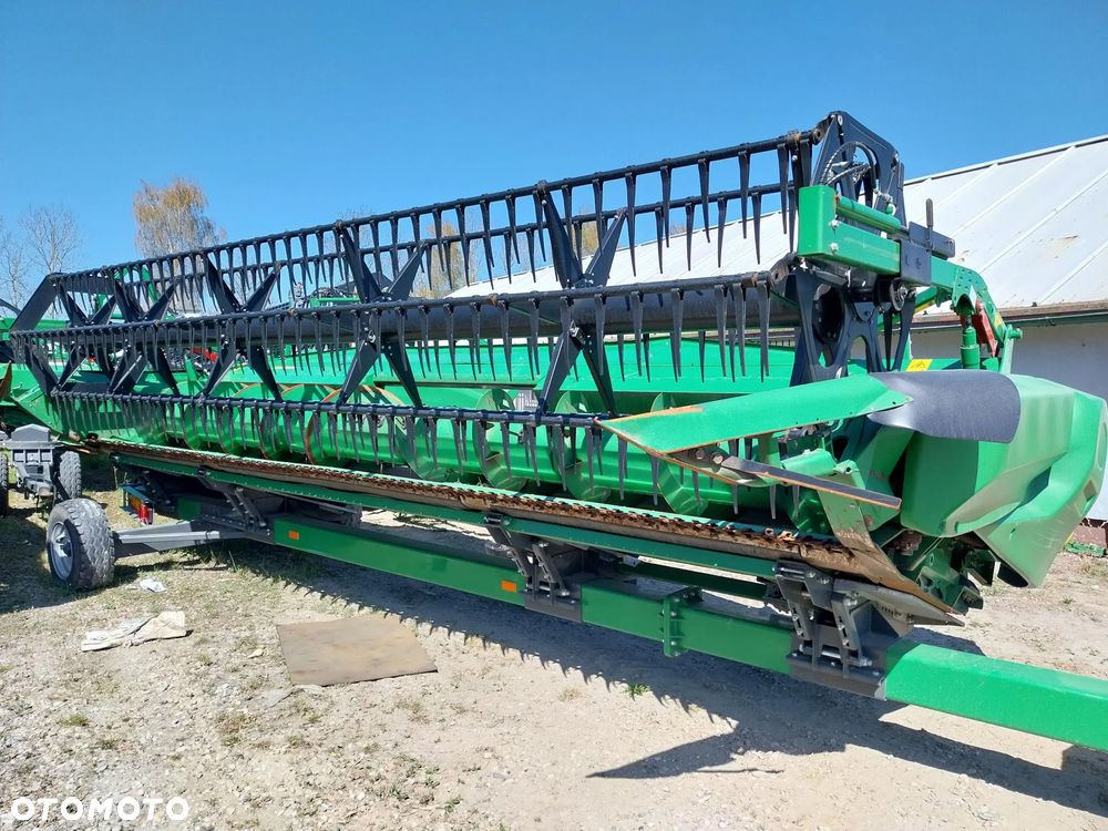 John Deere T550 - 16