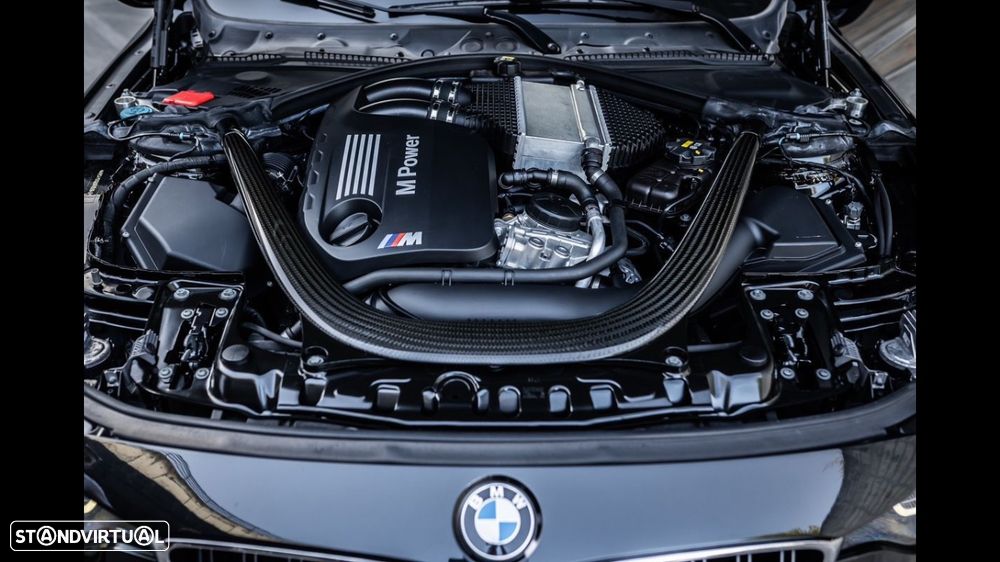 BMW M4 Auto - 8