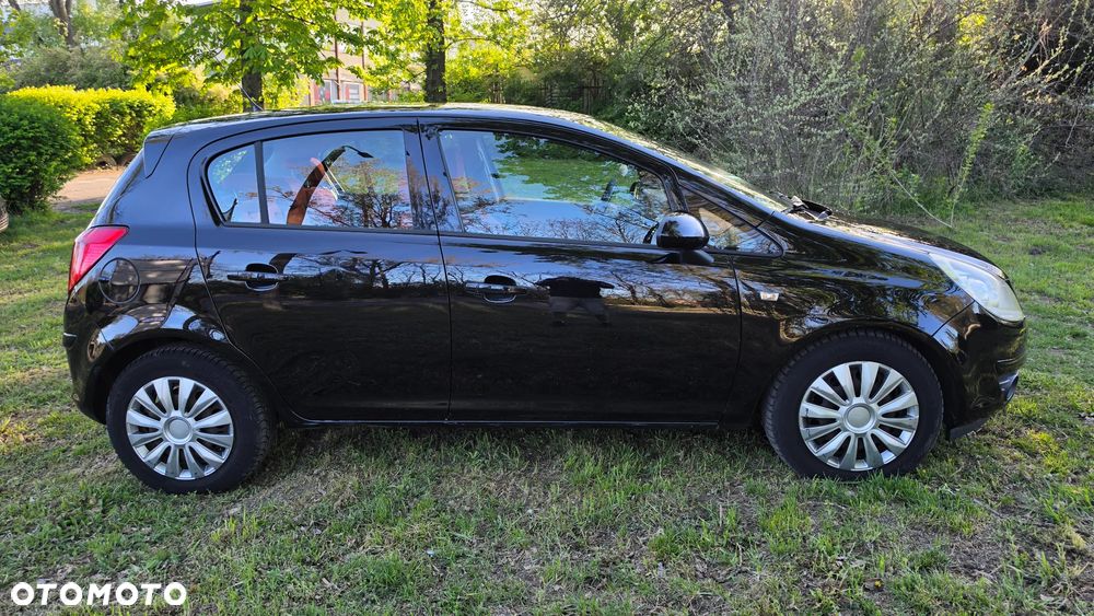 Opel Corsa 1.4 16V Enjoy - 10
