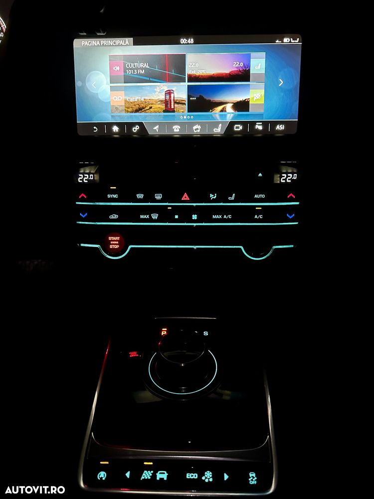 Jaguar F-Pace 20d AWD R-Sport - 16
