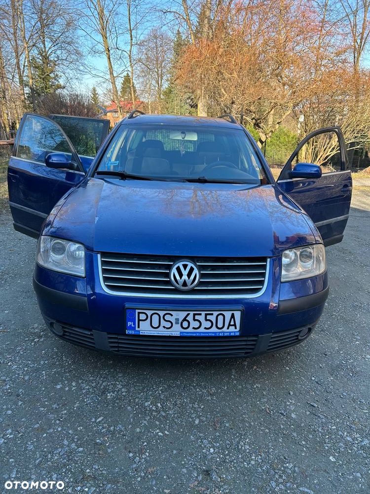 Volkswagen Passat - 2