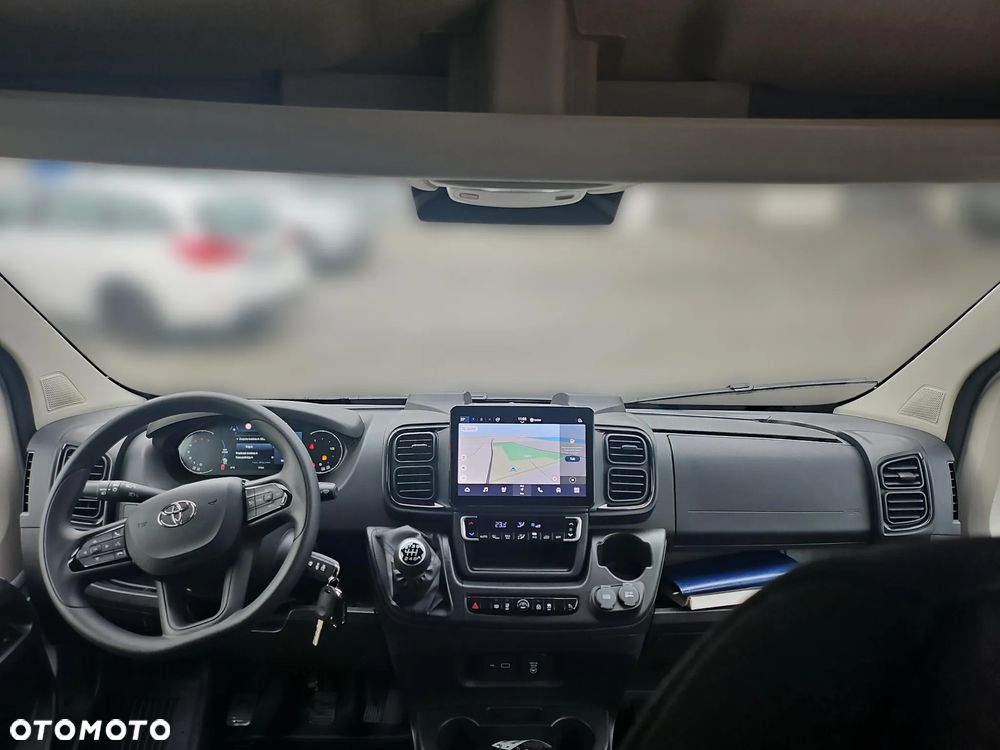 Toyota PROACE MAX - 12