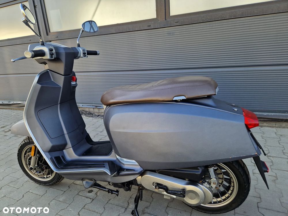 Lambretta D - 28