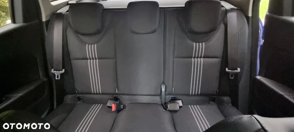 Renault Clio - 23